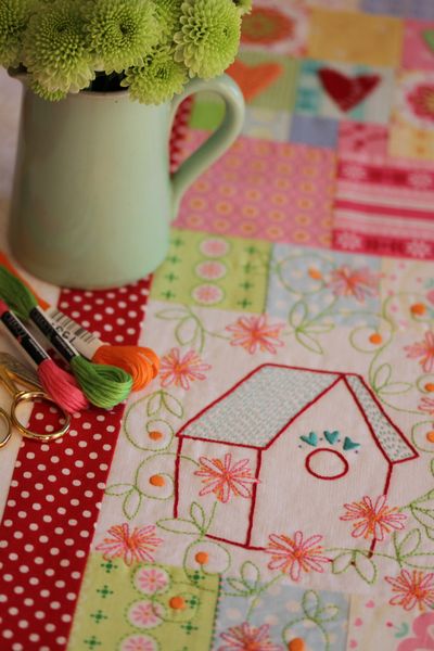 Vignette Magazine Issue #5

Magazine by Leanne Beasley for Leanne's House Patterns.