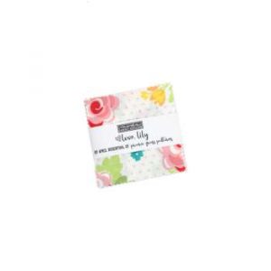 -Love Lily Mini Charm Square - Patchwork Quilt Fabric