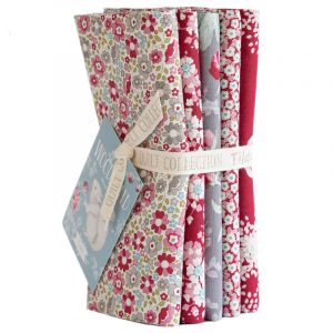 -Tilda - Woodland Red Fat Quarter Pack - Tilda Fabrics
