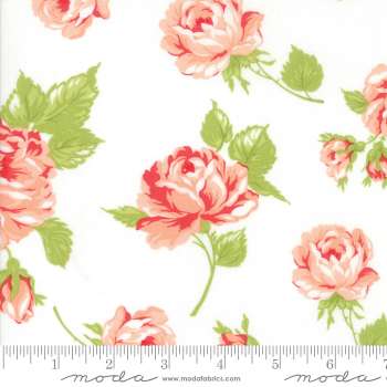 Smitten 55170-17 by Bonnie & Camille for Moda Fabrics quilting patchwork fabric