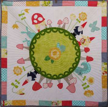 Rosie's Garden QUILT-  Claire Turpin Design - Quilt Pattern