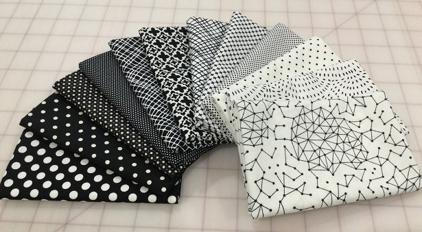 Black & White Fat 8th Bundle - Patchwork & Quilting Fabric 