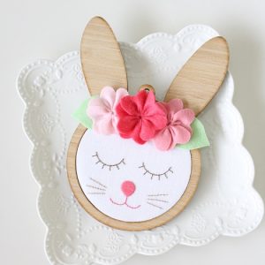 Beatrice Bunny Wall Frame - by Molly & Mama - Pattern