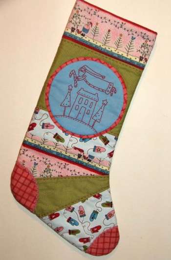 Here Comes Santa Stocking - by The Birdhouse - Pattern