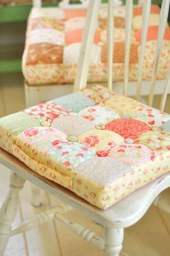 Sit Upons - by Fig Tree Quilts - Cushion Pattern