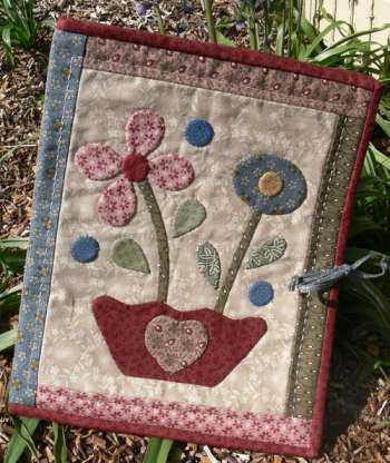 Jo's project Folder - by Gail Pan Designs - Sewing Pattern