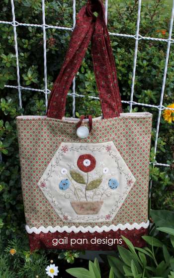 Hazel Bag - by Gail Pan Designs - Patchwork Bag Pattern