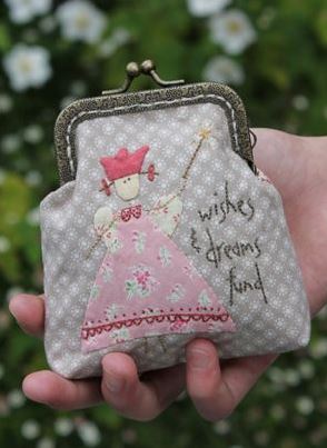 Wishes & Dreams Purse - by Hatched and Patched - Purse Pattern
