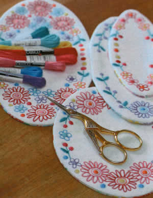 Pretty Stitches Doily Collection - by Leanne's House - Patterns.