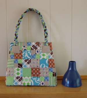 Hopscotch - by Melly & Me - Bag Pattern.