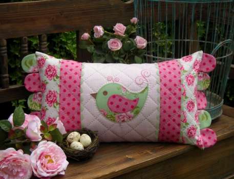 Mrs Pennyfeather - by Sally Giblin- Rivendale - Cushion  Pattern