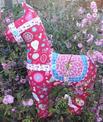Dala Horse -  by Rosalie Quinlan - Softy Pattern