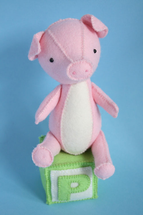 P is for Pig - by Ric Rac - Softie Pattern