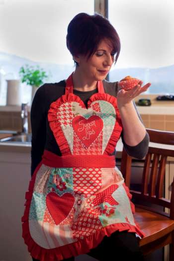 Sugar Lips Patchwork Apron - by Lisa North - Sewing Pattern