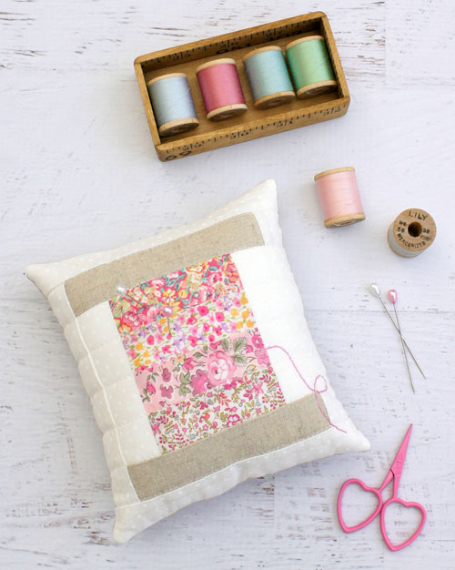 Cotton Reel Pincushion - Tied with a Ribbon -Creative Pattern