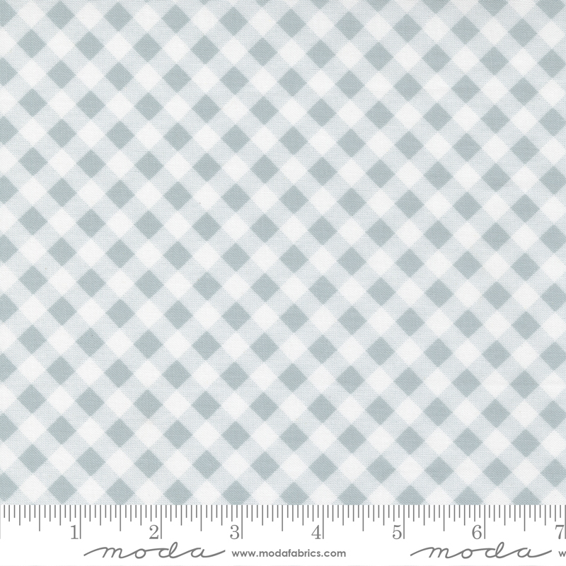 Country Rose 5174-15

by Vanessa Goertzen of Lella Boutique for Moda Fabrics

Applique, patchwork and quilting fabric.