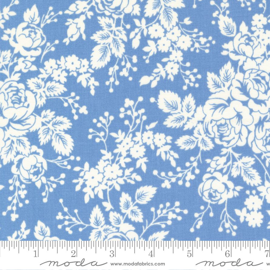 Blueberry Delight 3030-15

by Bunny Hill Designs for Moda Fabrics

Applique, patchwork and quilting fabric