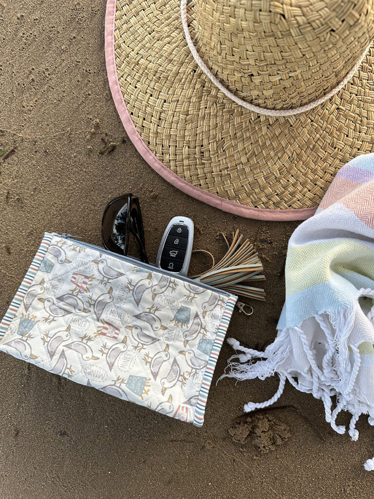 Beach Bag Pattern by Natalie Bird for The Birdhouse.