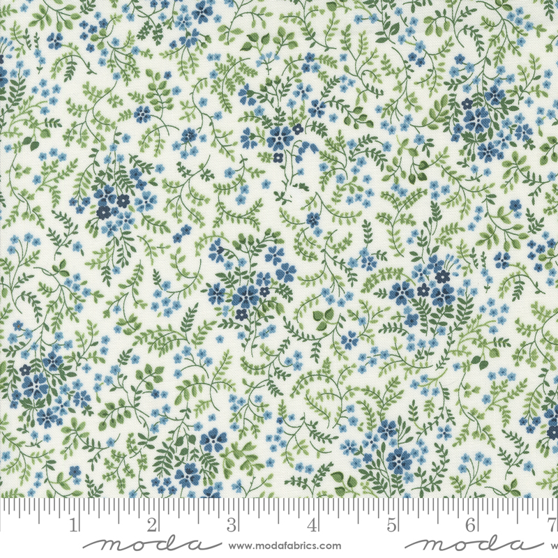 Shoreline 55304-11 by Camille Roskelly for Moda Fabrics Applique, patchwork and quilting fabric