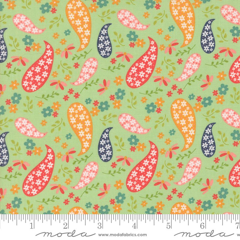 Raspberry Summer 37691-15 Fabric Collection by Sherri & Chelsi for Moda Fabrics Applique, patchwork and quilting fabric.