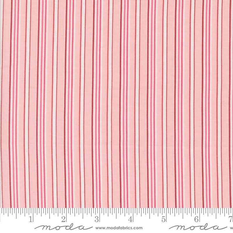 A Very Sweet Christmas 3066-12

by Bunny Hill Designs for Moda Fabrics

Applique, patchwork and quilting fabric.