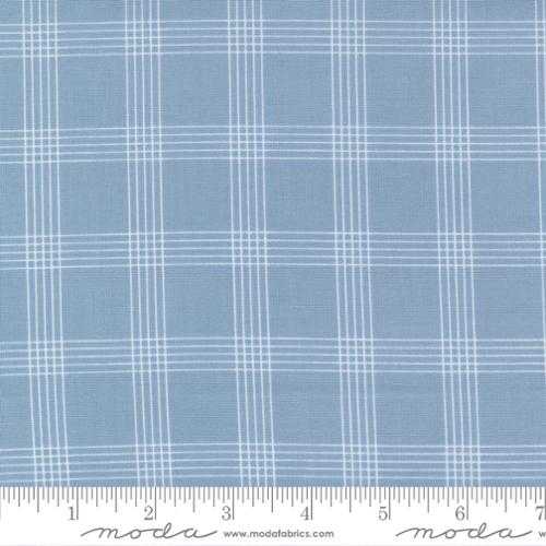Nantucket Summer 55262-14 by Camille Roskelly for Moda Fabrics Applique, patchwork and quilting fabric